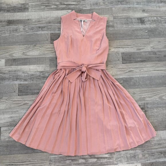 Grace Karin Dresses & Skirts - Grace Karin NWT pink pleated sleeveless dress tie belt V-neck size small D50
